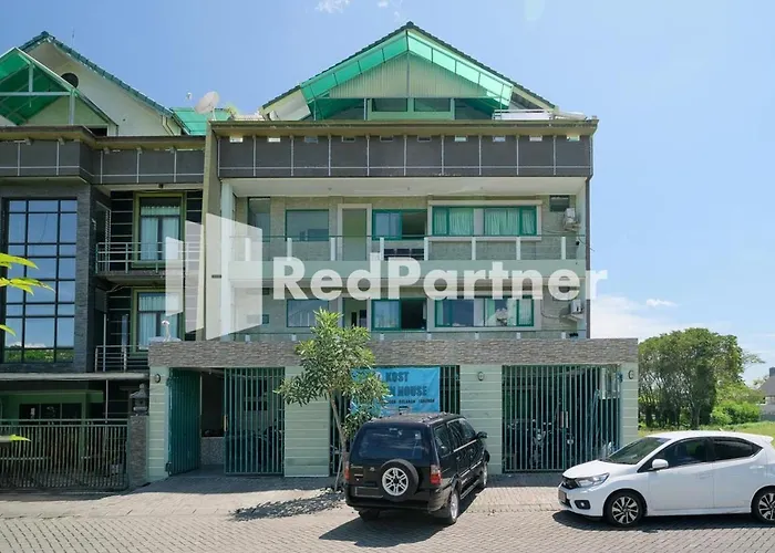 Pondok Hijau Residence RedPartner At Citraland Surabaya
